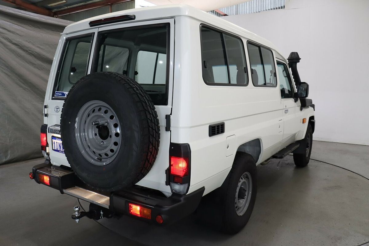 2024 Toyota Landcruiser Workmate Troopcarrier GDJL78R