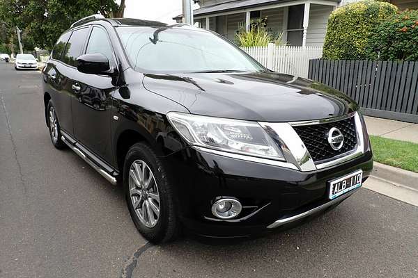 2016 Nissan Pathfinder ST (4x2) R52 MY15