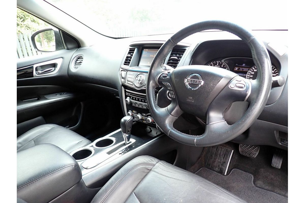 2016 Nissan Pathfinder ST (4x2) R52 MY15