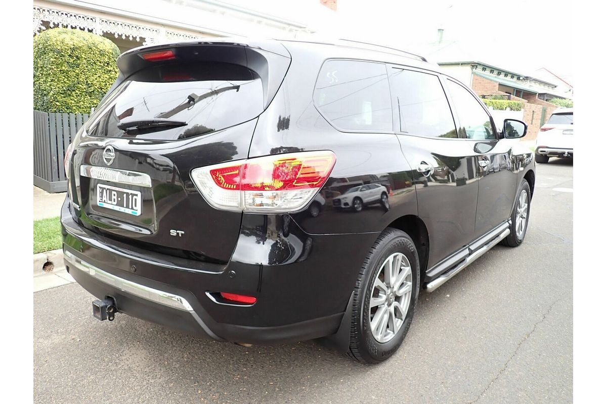 2016 Nissan Pathfinder ST (4x2) R52 MY15