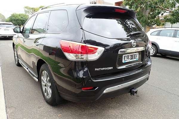 2016 Nissan Pathfinder ST (4x2) R52 MY15