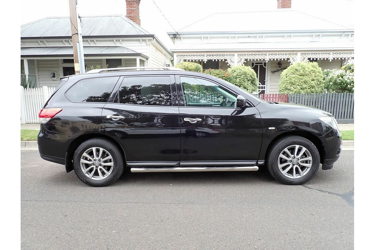 2016 Nissan Pathfinder ST (4x2) R52 MY15