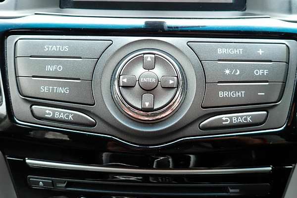 2016 Nissan Pathfinder ST (4x2) R52 MY15