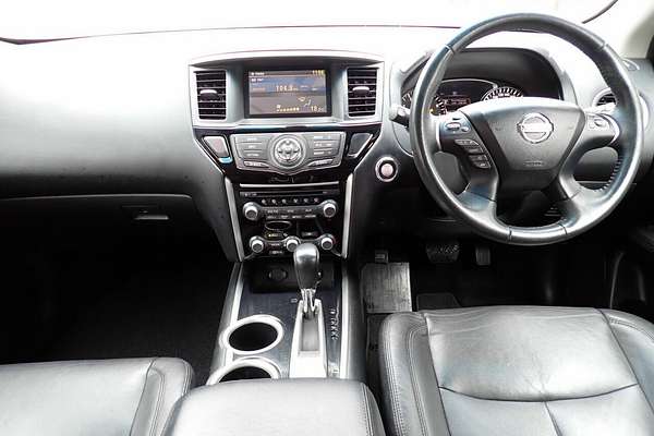 2016 Nissan Pathfinder ST (4x2) R52 MY15