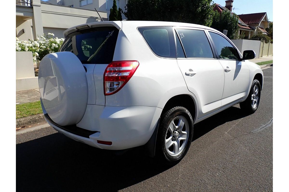 2011 Toyota RAV4 CV (2WD) ACA38R