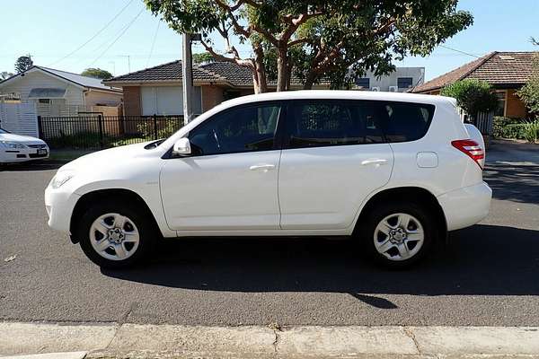 2011 Toyota RAV4 CV (2WD) ACA38R