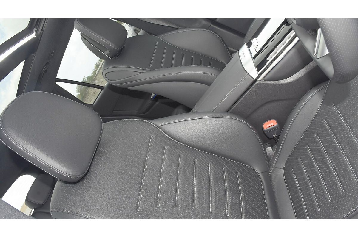2024 Mercedes-Benz GLC-Class GLC300 X254