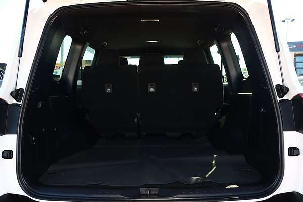 2024 Toyota Landcruiser GX FJA300R
