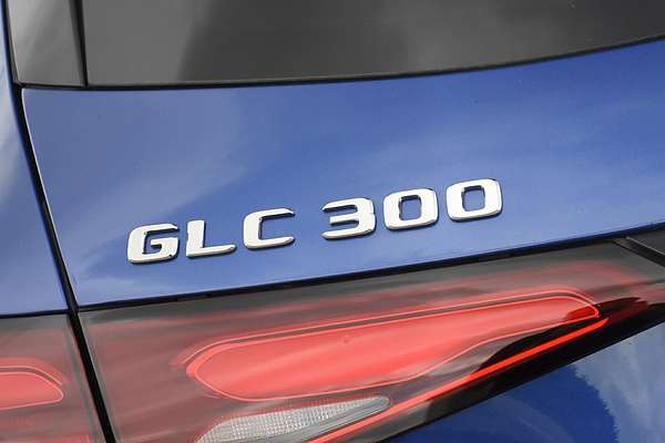 2024 Mercedes-Benz GLC-Class GLC300 X254