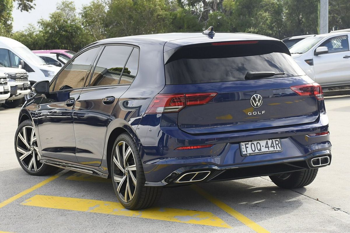2023 Volkswagen Golf 110TSI R-Line 8