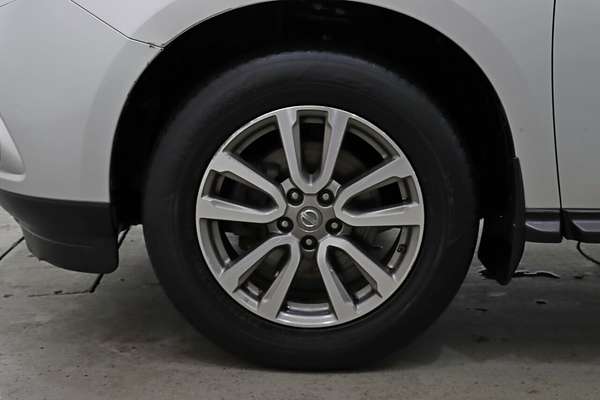 2014 Nissan Pathfinder ST R52