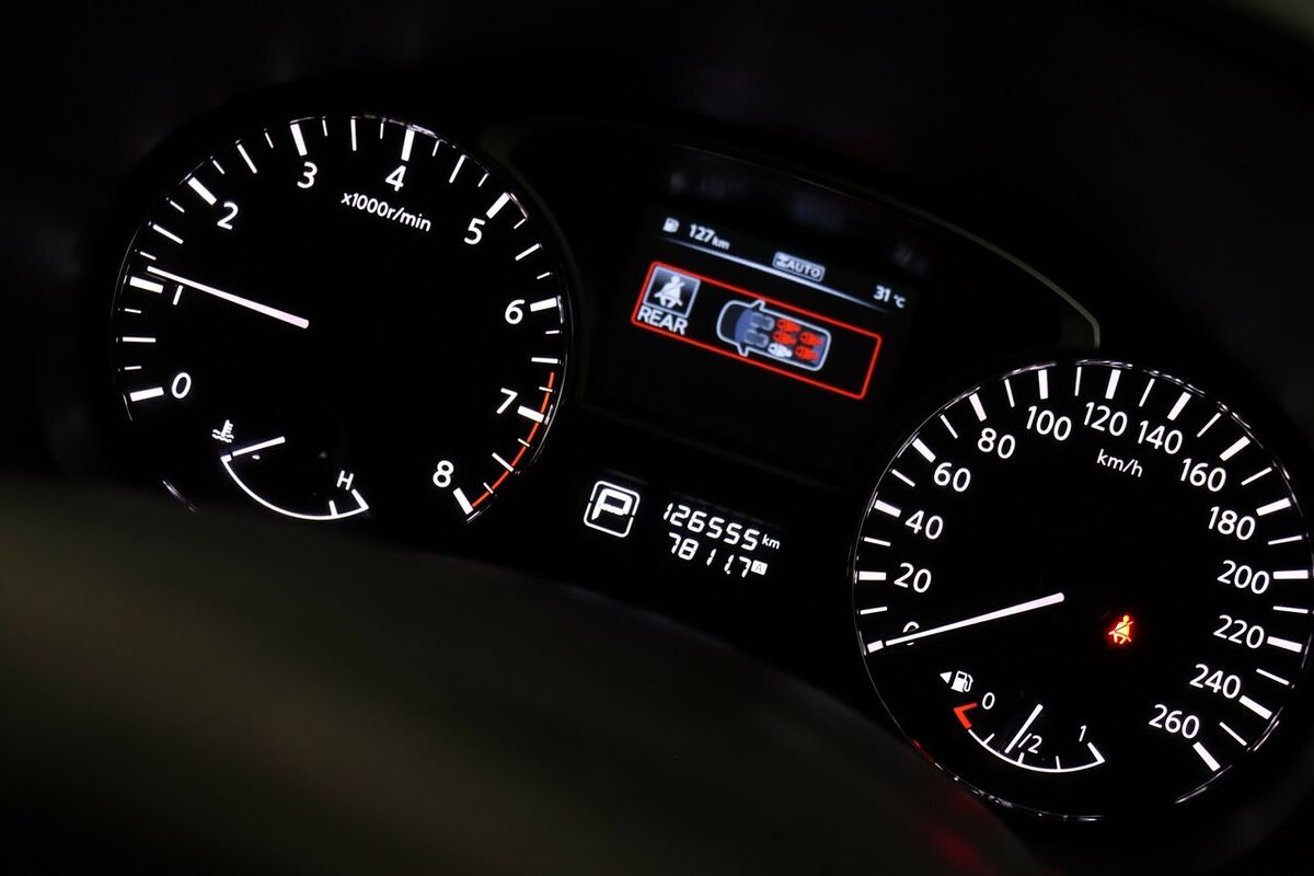2014 Nissan Pathfinder ST R52
