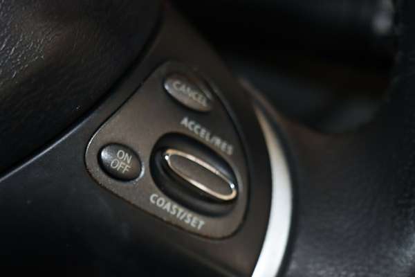 2014 Nissan Pathfinder ST R52