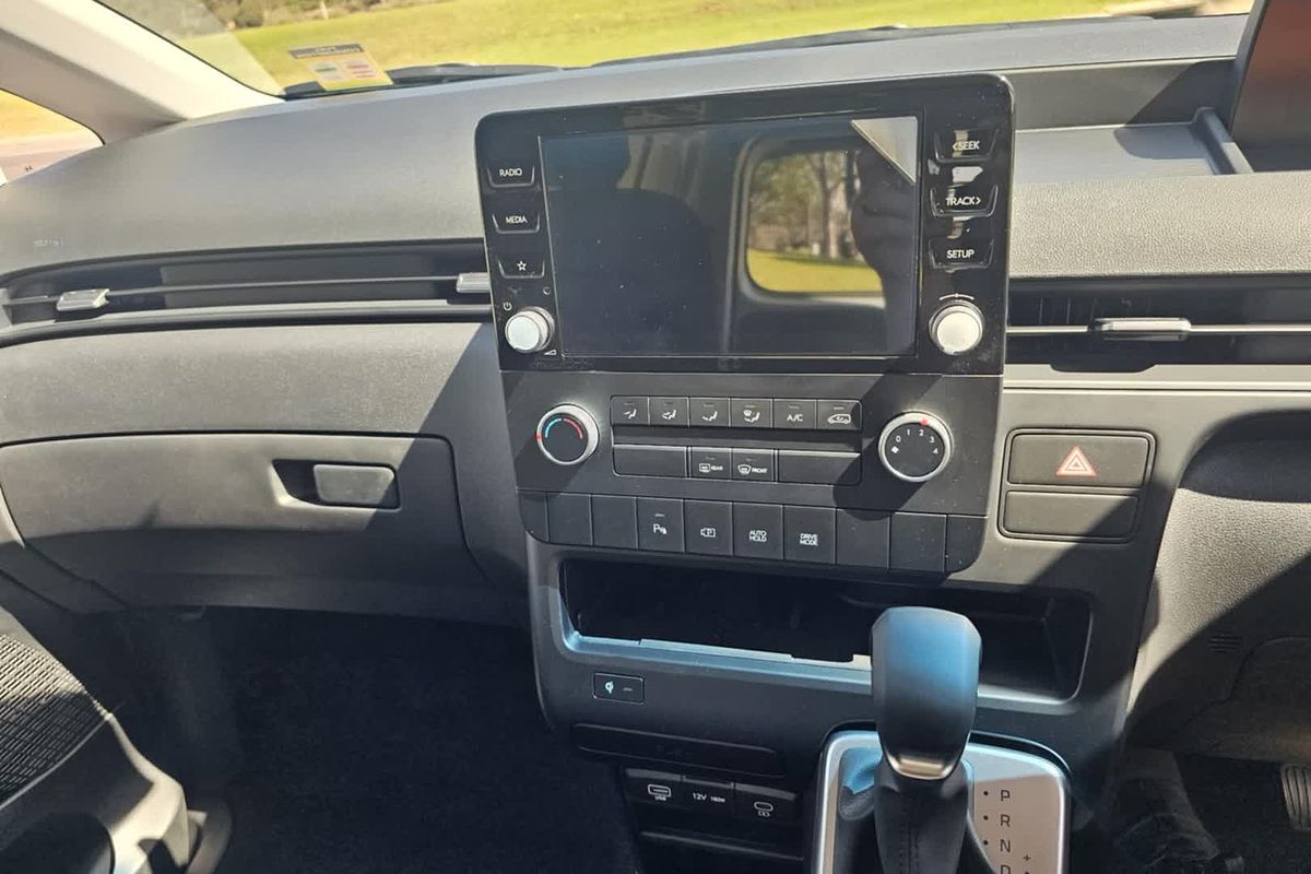 2025 Hyundai STARIA LOAD US4.V3