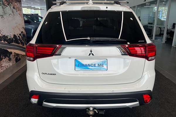 2017 Mitsubishi Outlander LS Safety Pack ZK