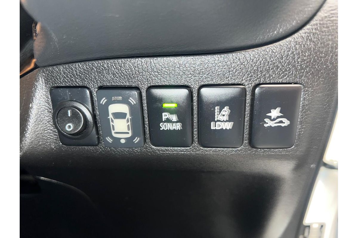 2017 Mitsubishi Outlander LS Safety Pack ZK