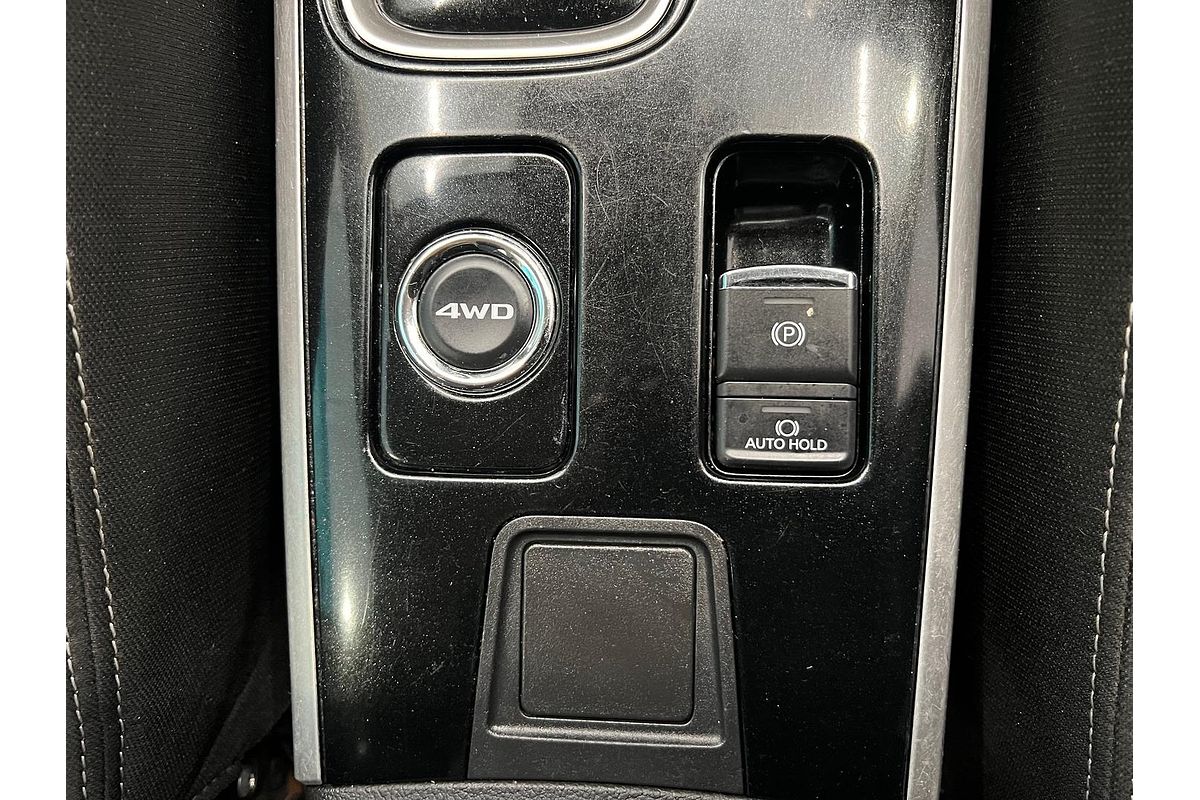 2017 Mitsubishi Outlander LS Safety Pack ZK