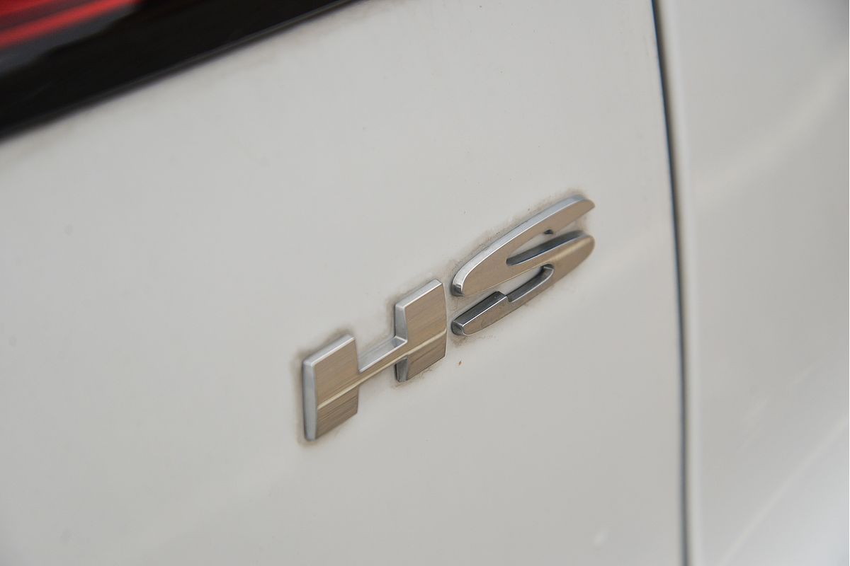 2024 MG HS Excite SAS23