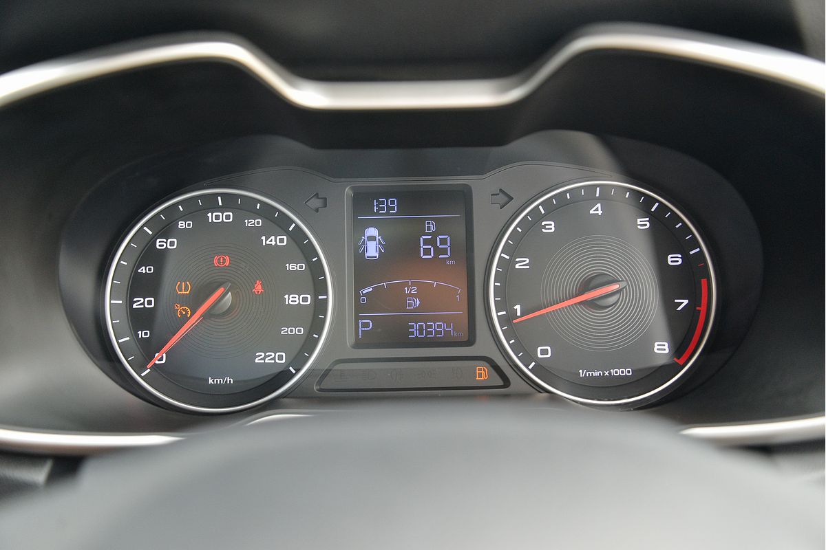 2023 MG ZS Excite AZS1