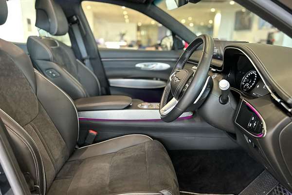 2024 Genesis GV70 2.5T JK.V2