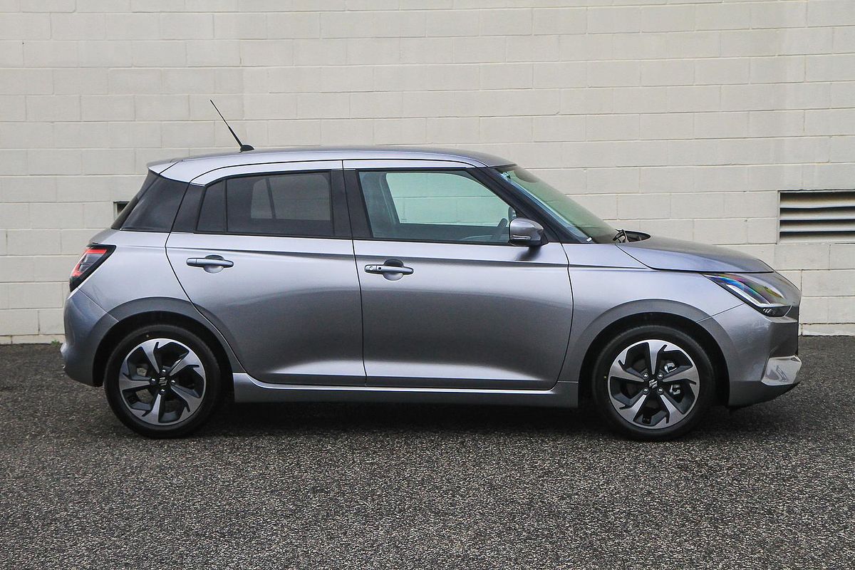 2025 Suzuki Swift Hybrid GLX UZ