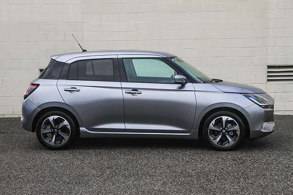 2025 Suzuki Swift Hybrid GLX UZ