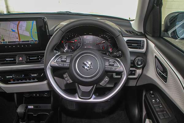 2025 Suzuki Swift Hybrid GLX UZ