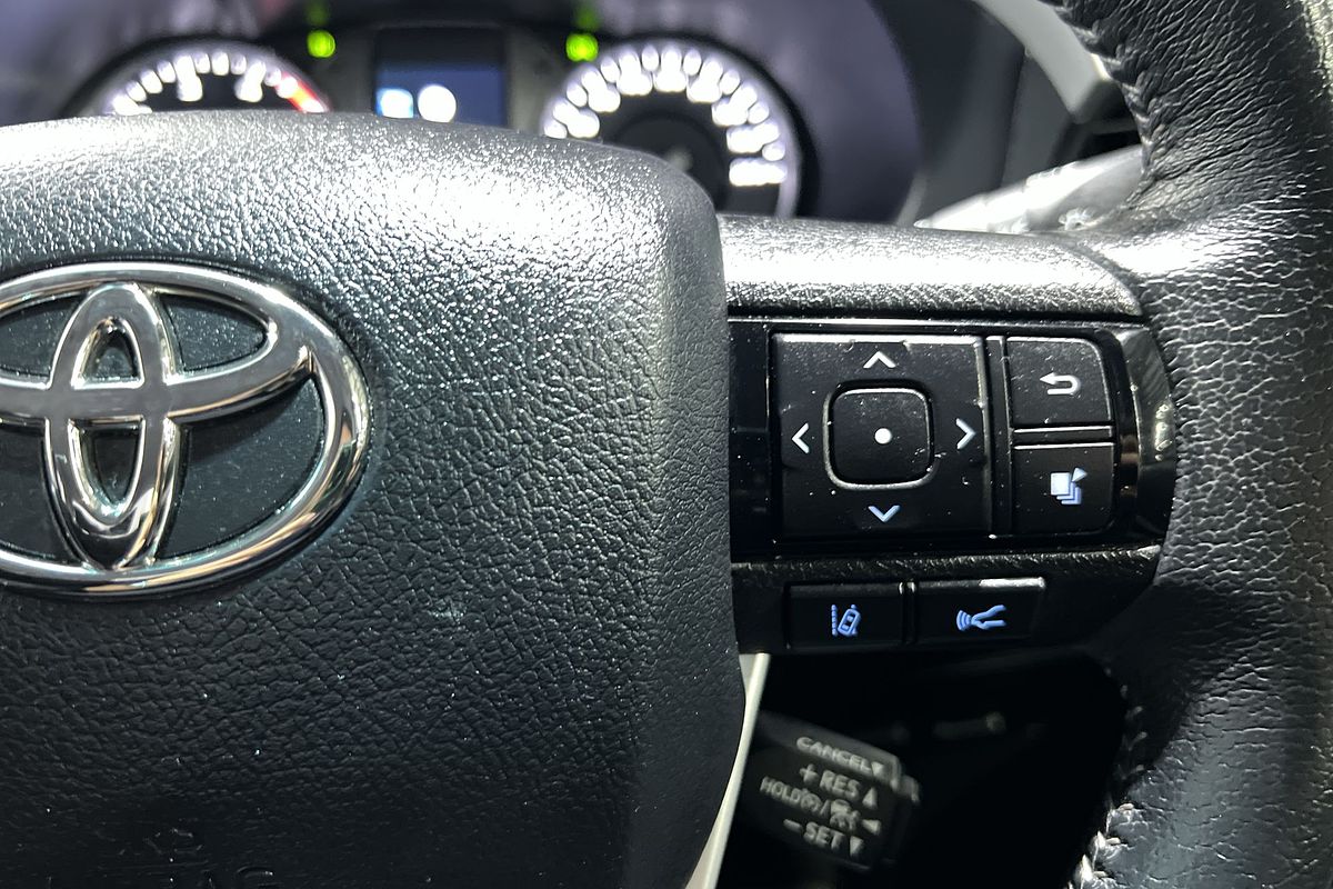 2020 Toyota Hilux SR5 GUN126R 4X4
