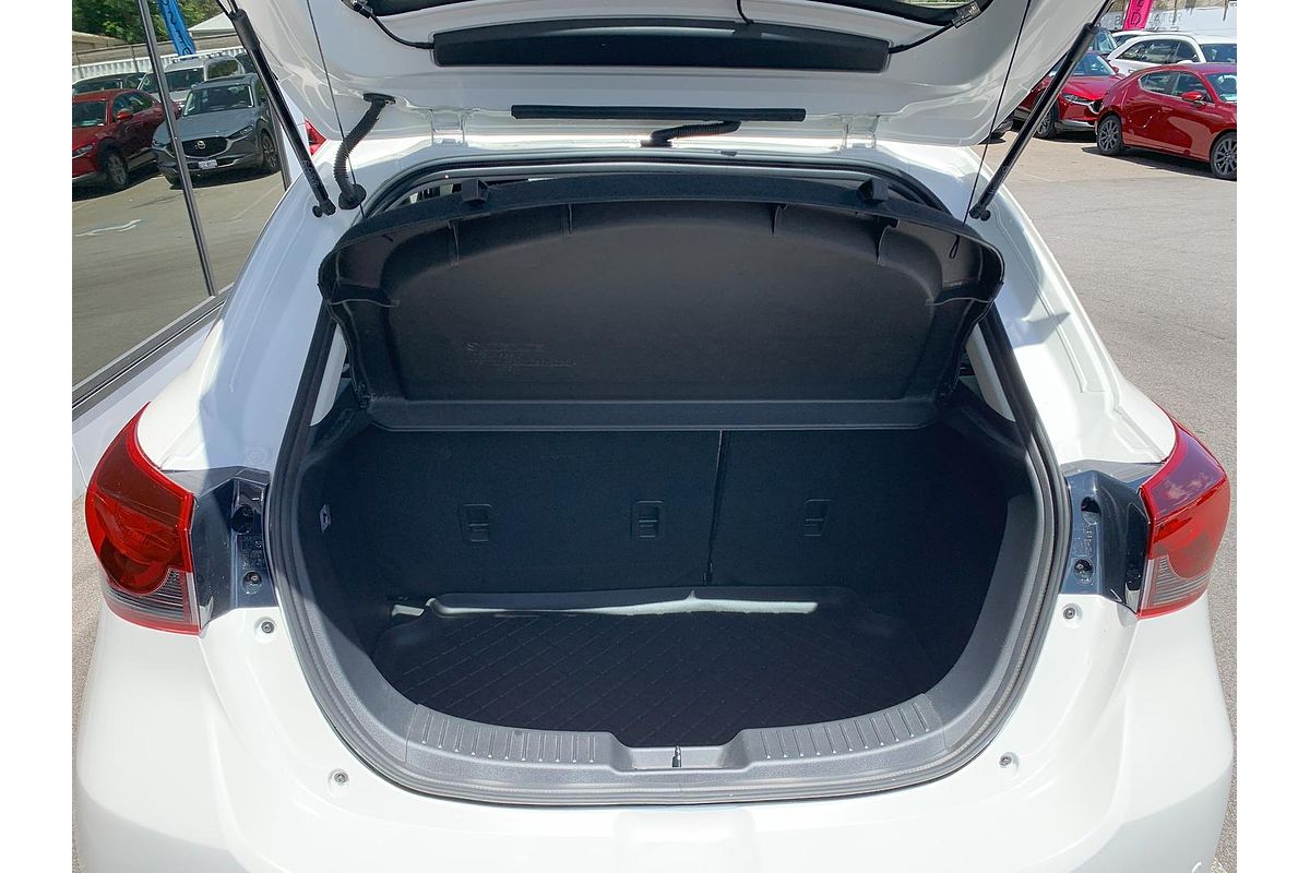 2024 Mazda 2 G15 Pure DJ Series