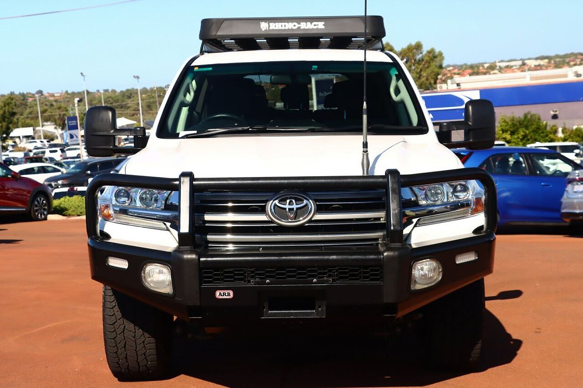 2018 Toyota Landcruiser GXL URJ202R