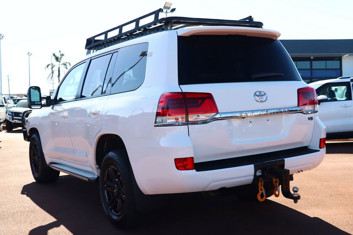 2018 Toyota Landcruiser GXL URJ202R