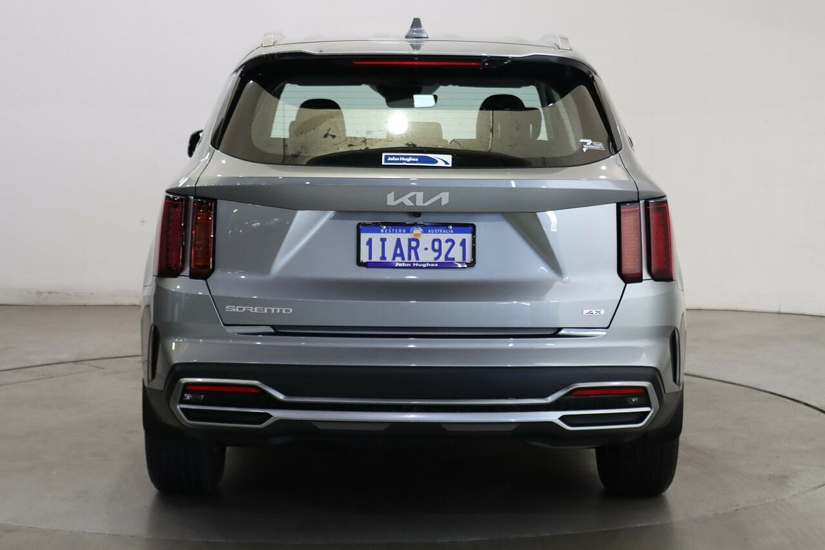 2023 Kia Sorento S MQ4