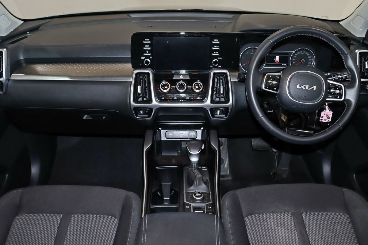 2023 Kia Sorento S MQ4