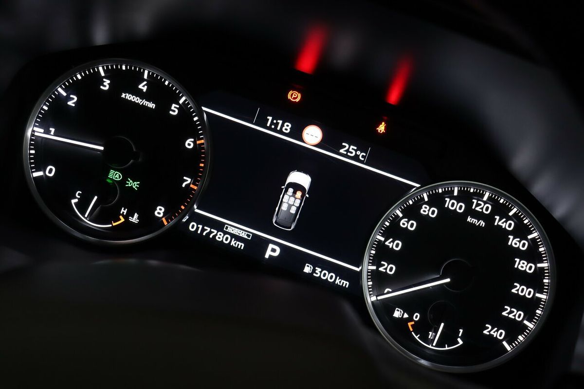 2024 Mitsubishi Outlander LS ZM