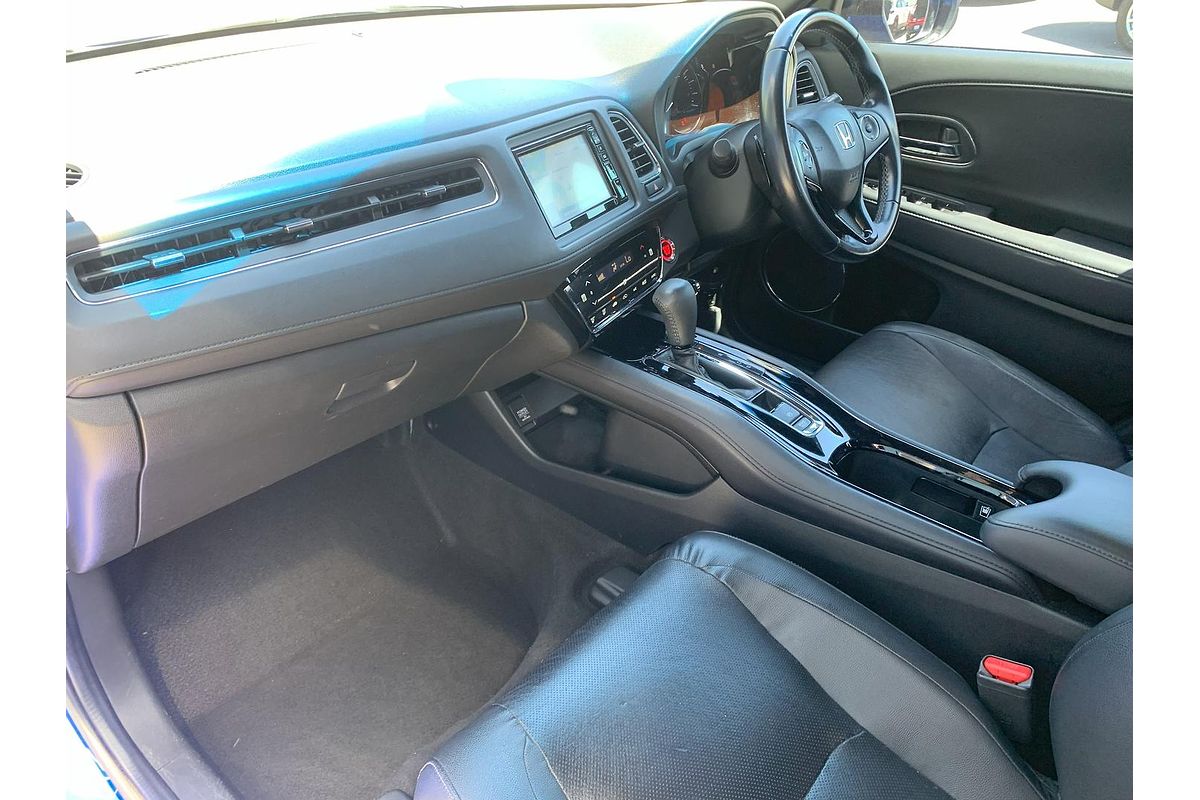 2018 Honda HR-V RS