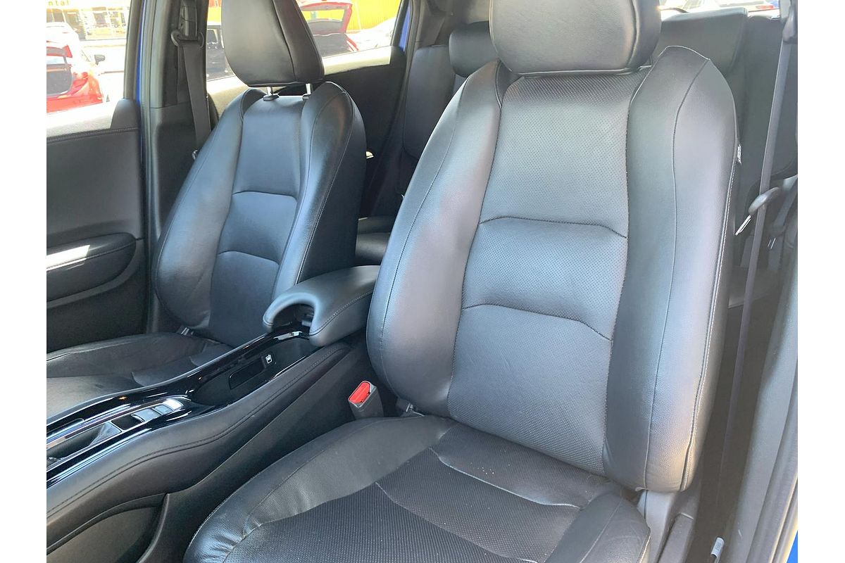 2018 Honda HR-V RS