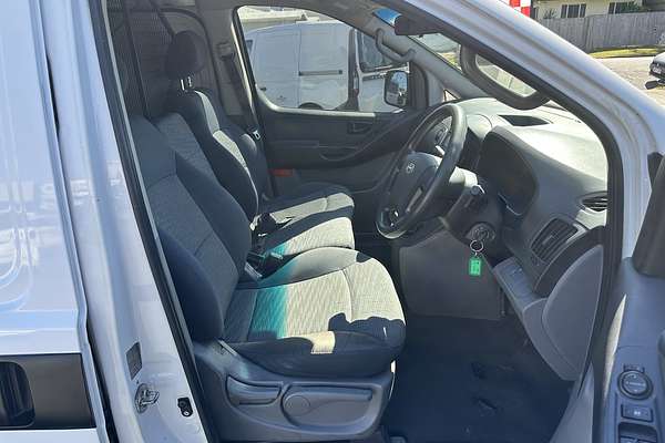 2011 Hyundai iLoad TQ-V
