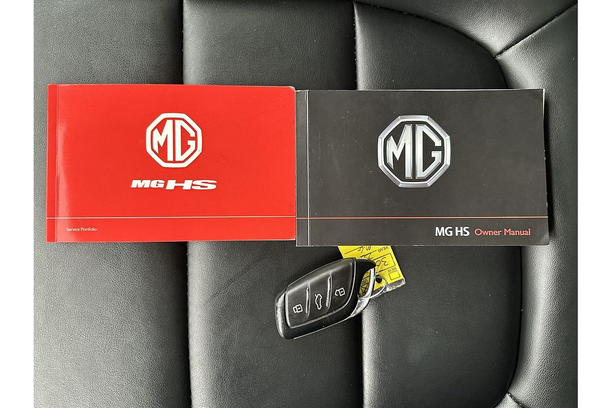 2022 MG HS Vibe SAS23