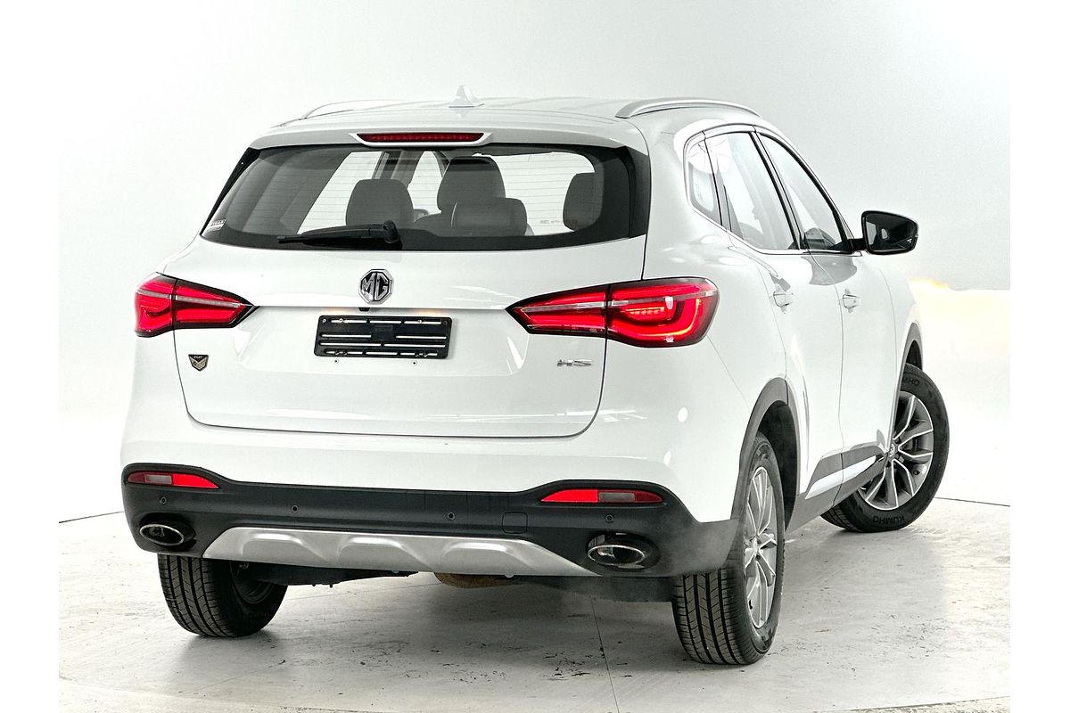 2022 MG HS Vibe SAS23