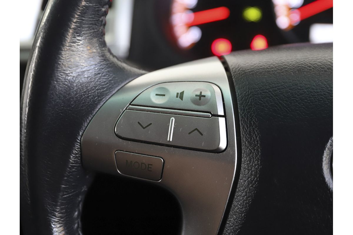 2013 Toyota Hilux SR5 KUN26R