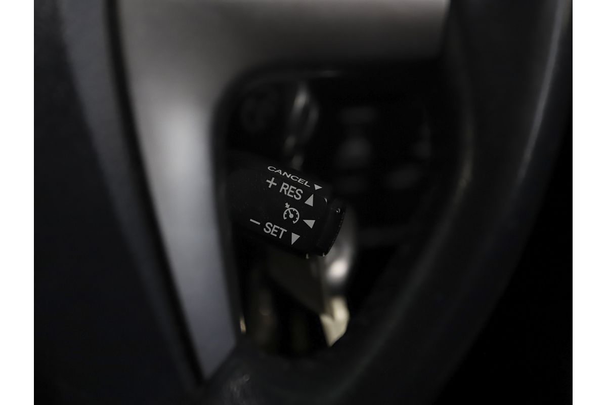 2013 Toyota Hilux SR5 KUN26R
