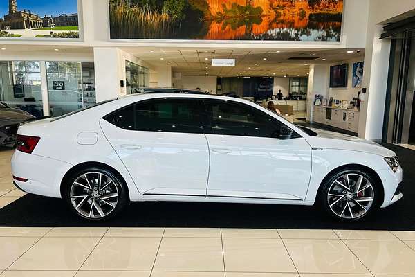 2021 SKODA Superb 206TSI SportLine NP
