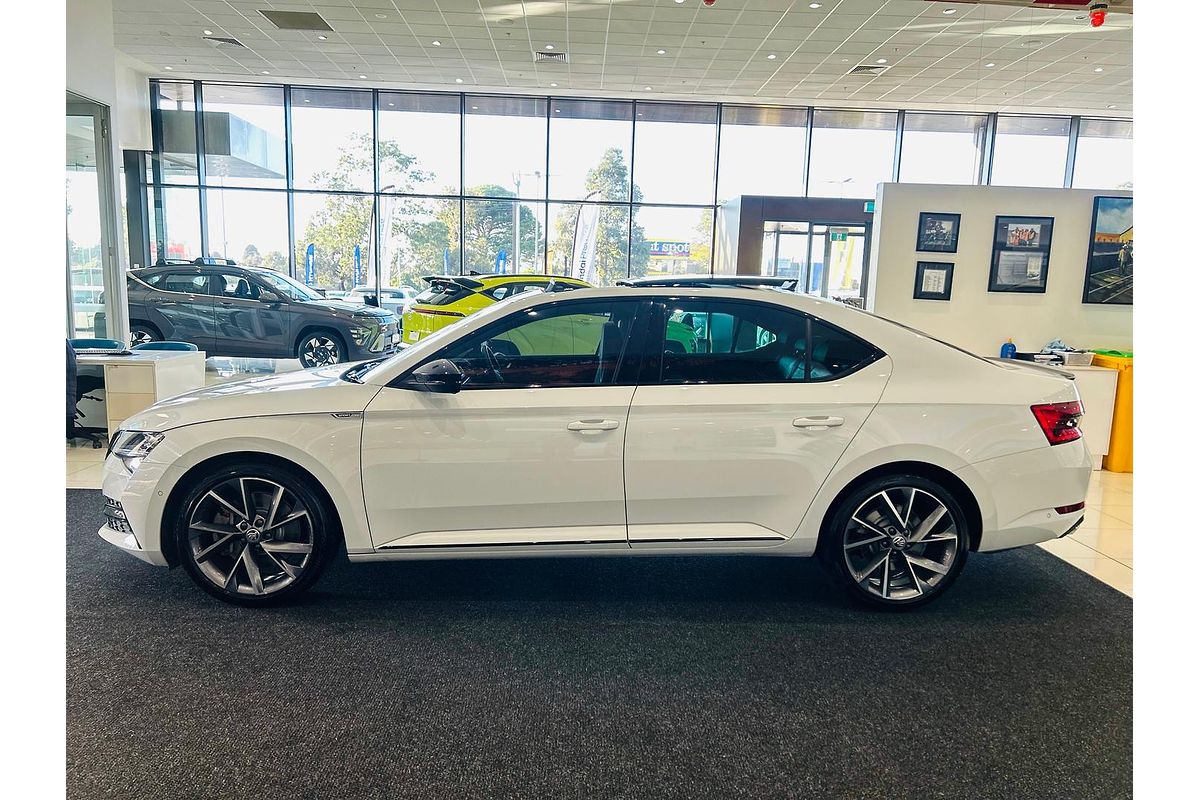 2021 SKODA Superb 206TSI SportLine NP