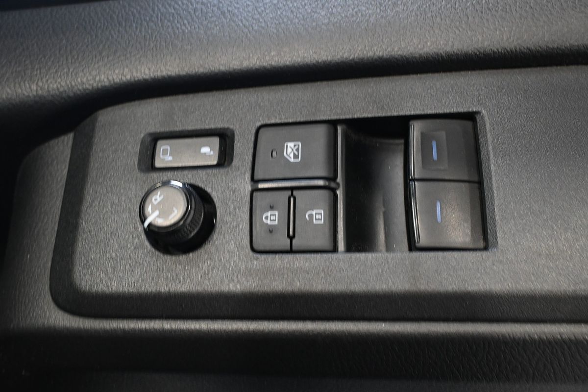 2021 Toyota Hiace GDH320R