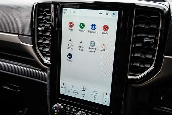 2024 Ford Everest Ambiente