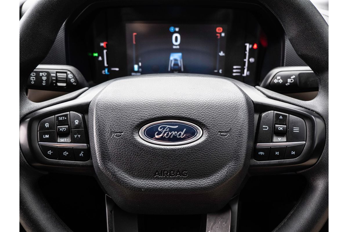 2024 Ford Everest Ambiente