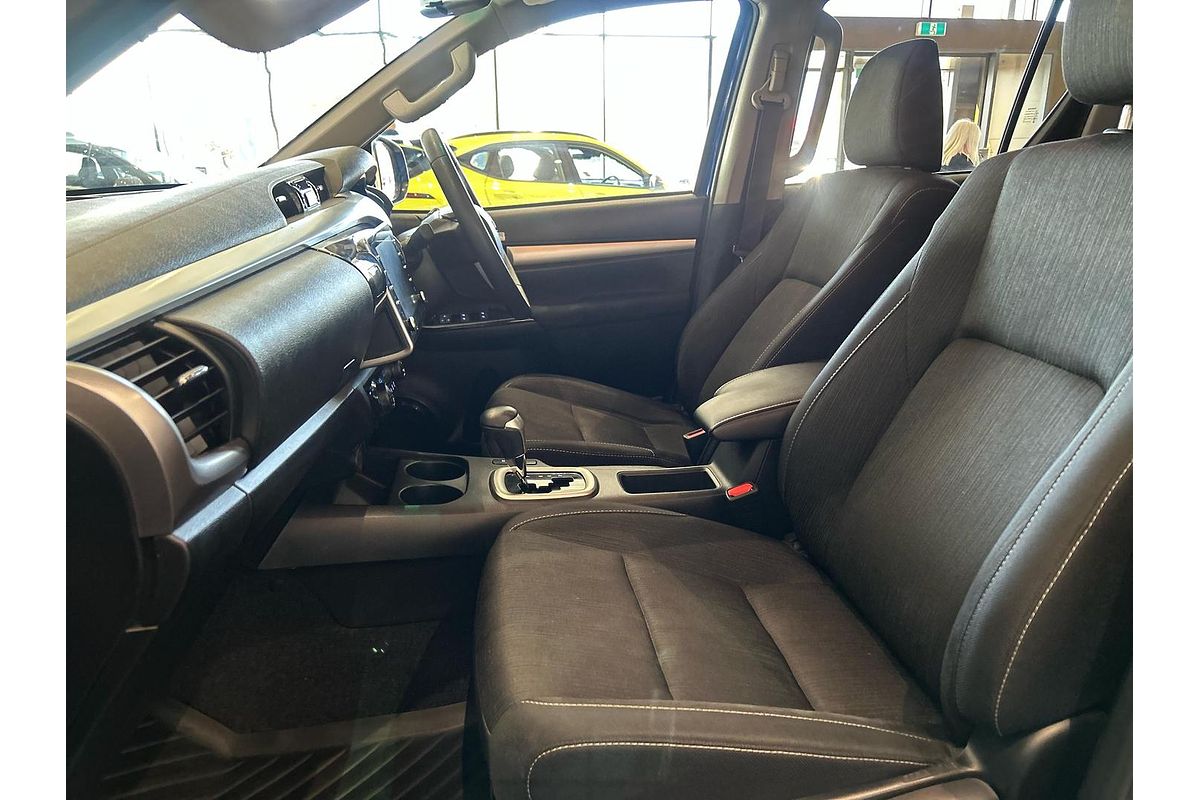 2023 Toyota Hilux SR5 GUN126R 4X4