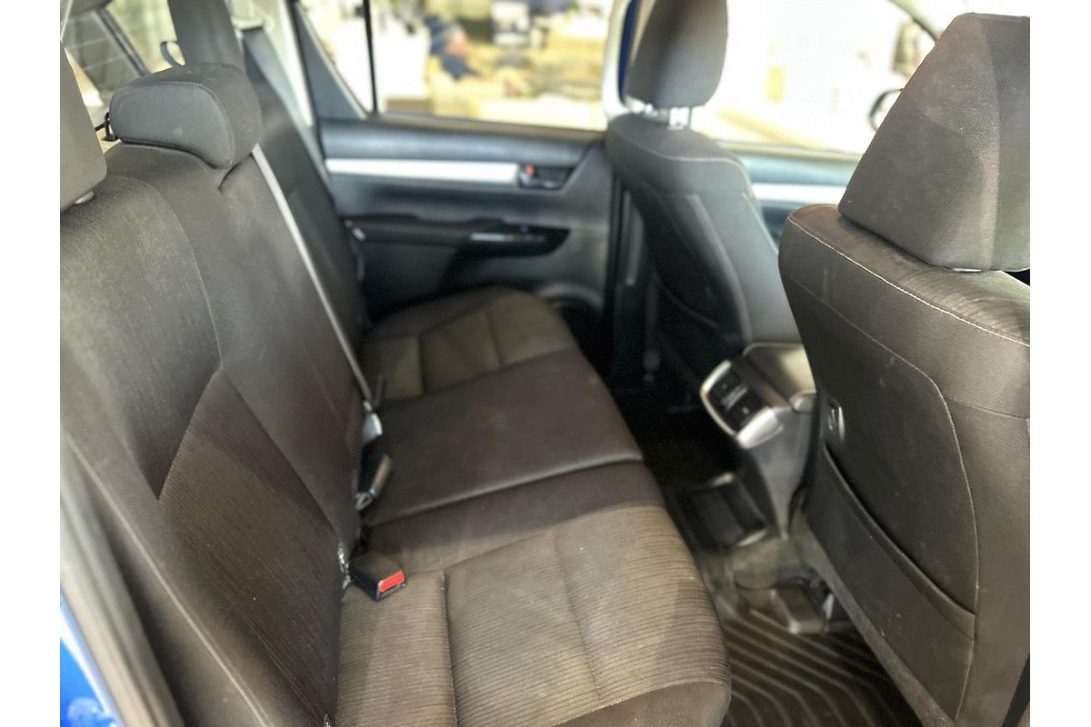 2023 Toyota Hilux SR5 GUN126R 4X4