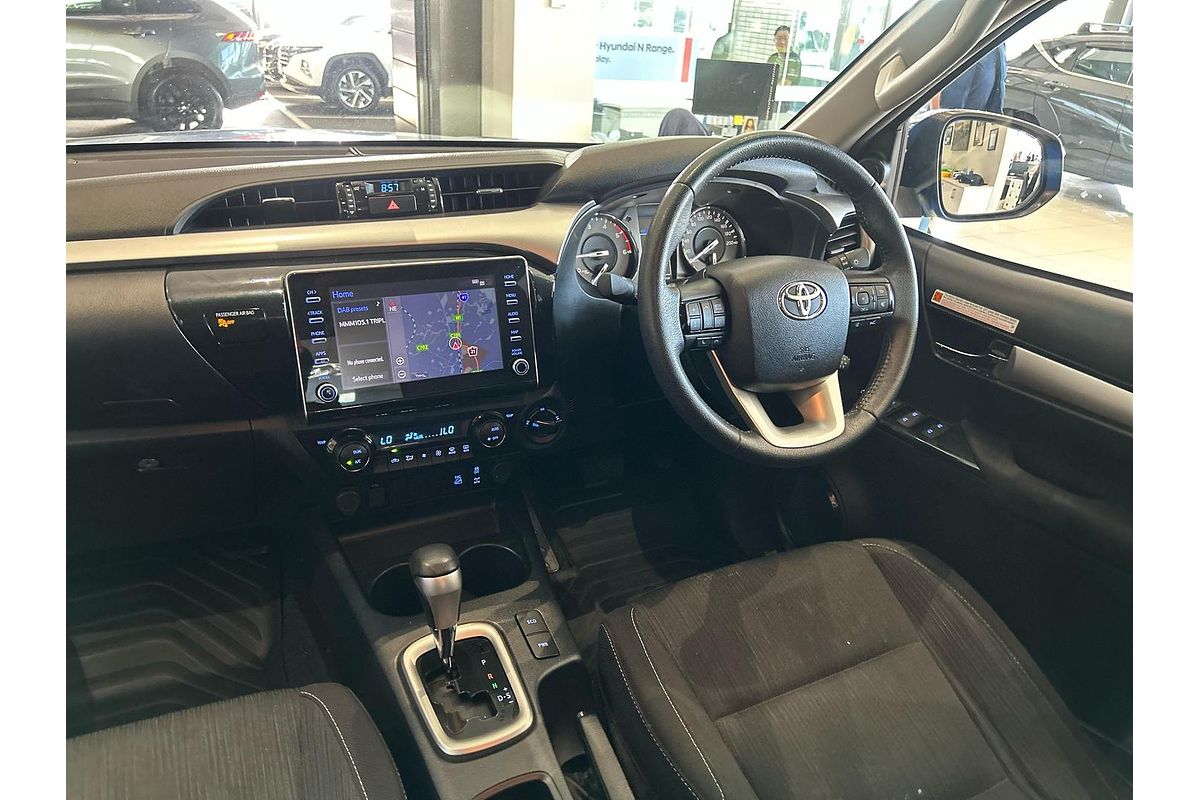 2023 Toyota Hilux SR5 GUN126R 4X4