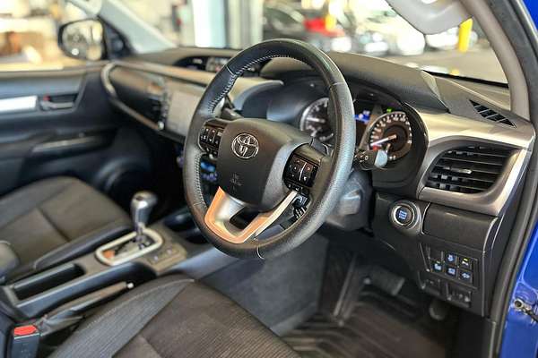 2023 Toyota Hilux SR5 GUN126R 4X4